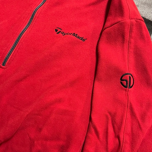 TaylorMade Pullover by StraightDown - Picture 3 of 3